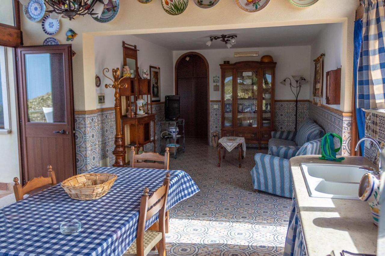 סן ויטו לו קאפו Villa Azzurra Con Vista Sul Mare מראה חיצוני תמונה