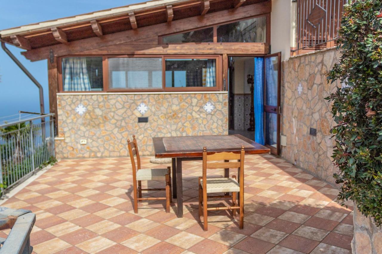 סן ויטו לו קאפו Villa Azzurra Con Vista Sul Mare מראה חיצוני תמונה