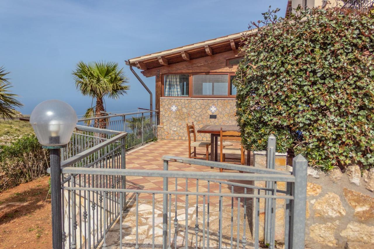 סן ויטו לו קאפו Villa Azzurra Con Vista Sul Mare מראה חיצוני תמונה