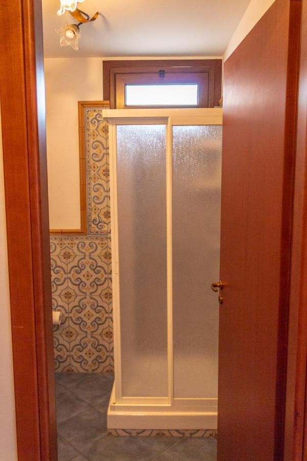 סן ויטו לו קאפו Villa Azzurra Con Vista Sul Mare מראה חיצוני תמונה